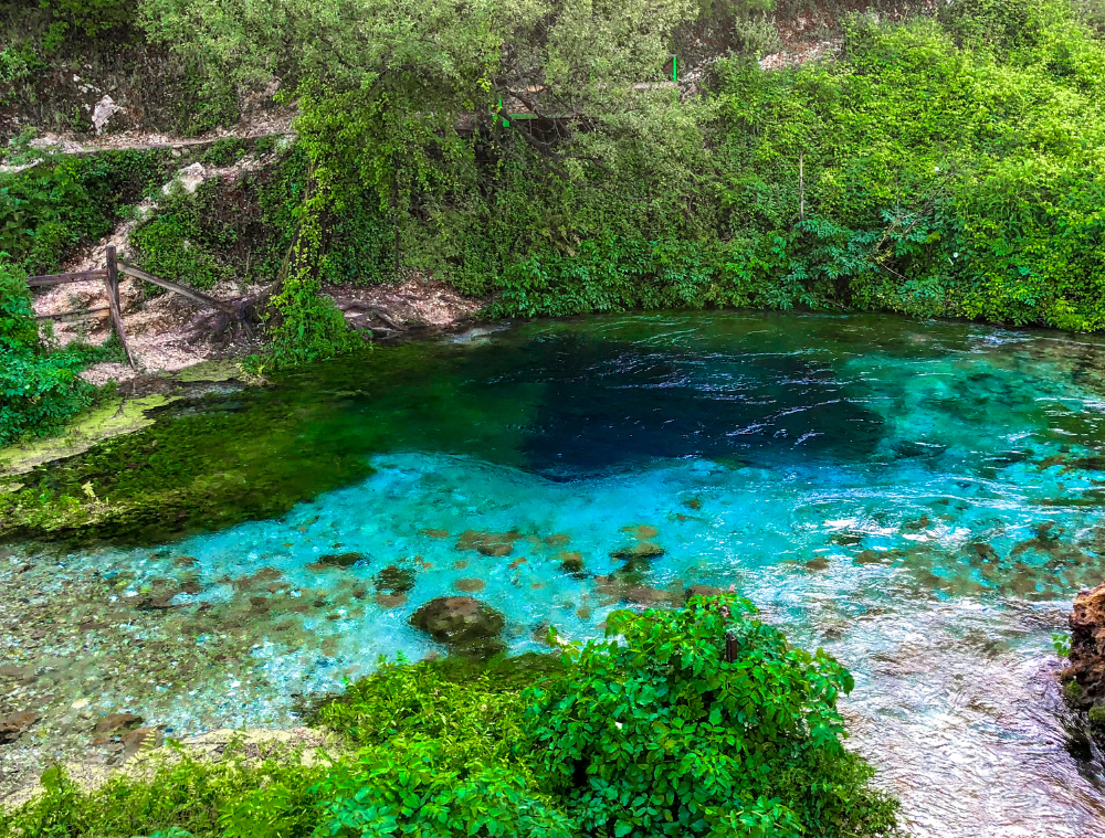 blue-eye-albanie-europe