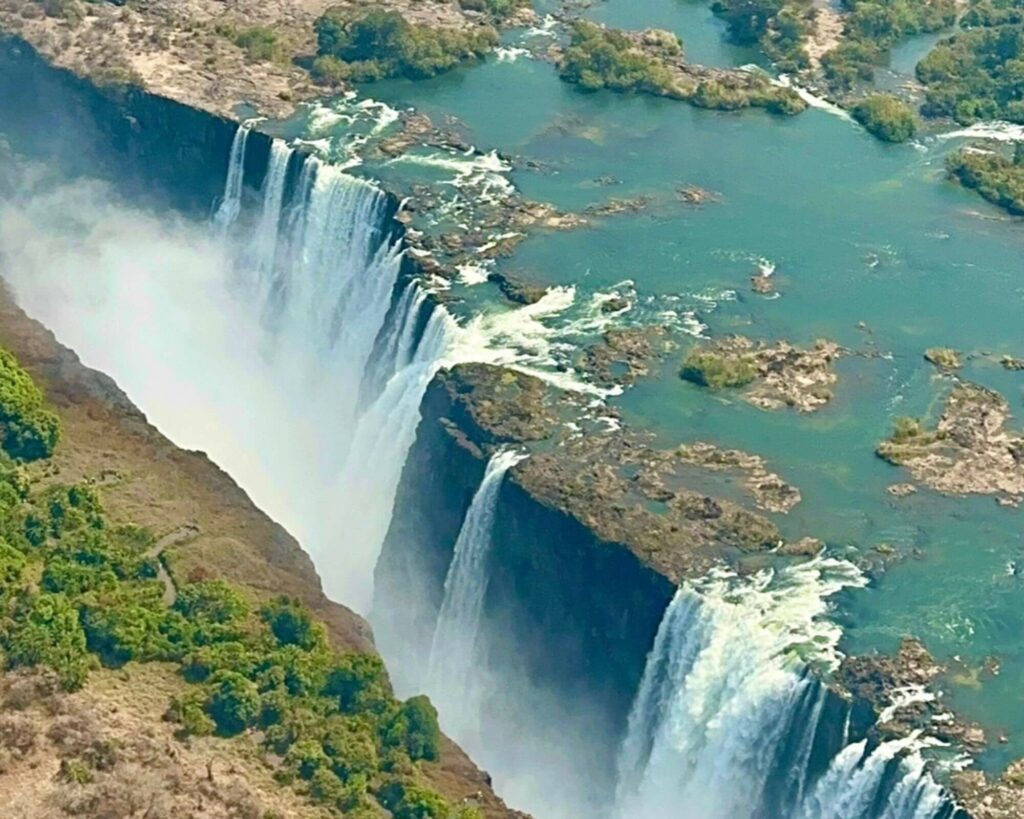 Visiter chutes Victoria Zimbabwe